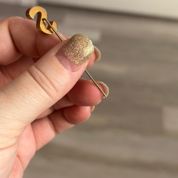 5/$25 Men boutonnière for wedding initial S, scarf pin 🤵 - Picture 6 of 6